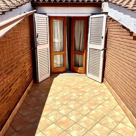 Appartamento Aurora Apartament *